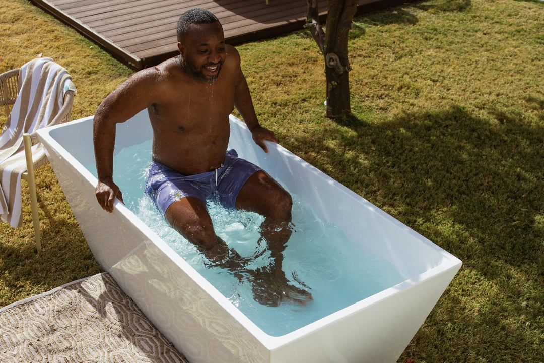 Does Cold Plunging Kill Your Gains? Here’s What the Science Says